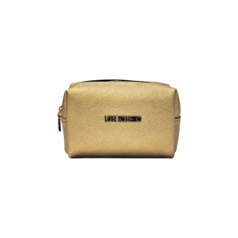 Love Moschino