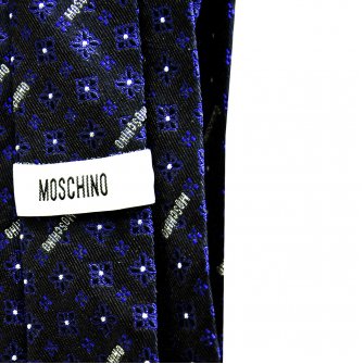 Love Moschino