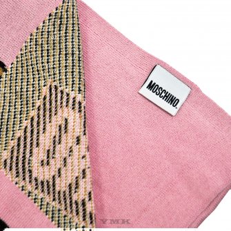 Love Moschino