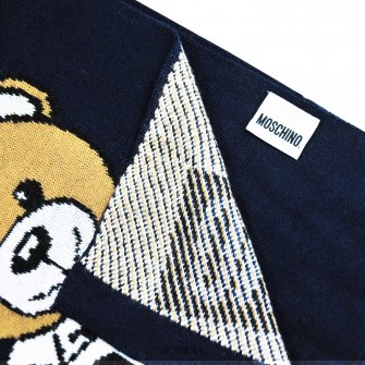 Love Moschino