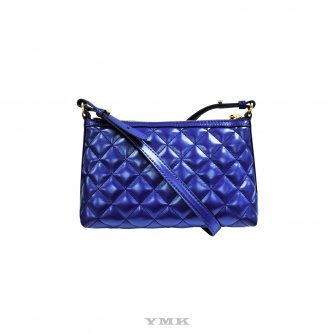 Love Moschino