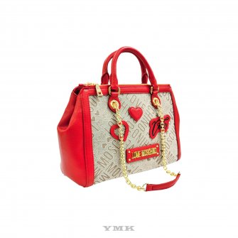 Love Moschino