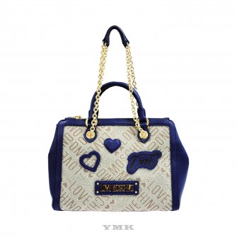 Love Moschino