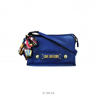 Love Moschino