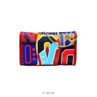 Love Moschino
